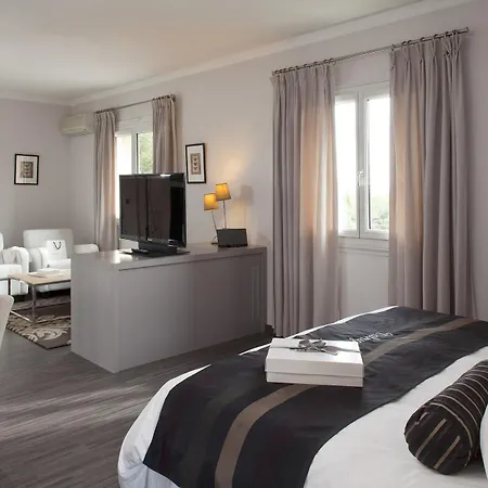 Le Vallon De Valrugues & Hotel 5*