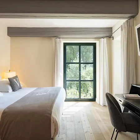 Le Vallon De Valrugues & Hotel 5*